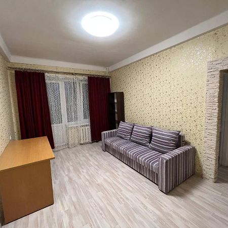2К Квартира Велика Васильківська 118, Палац Україна Kiev Ngoại thất bức ảnh