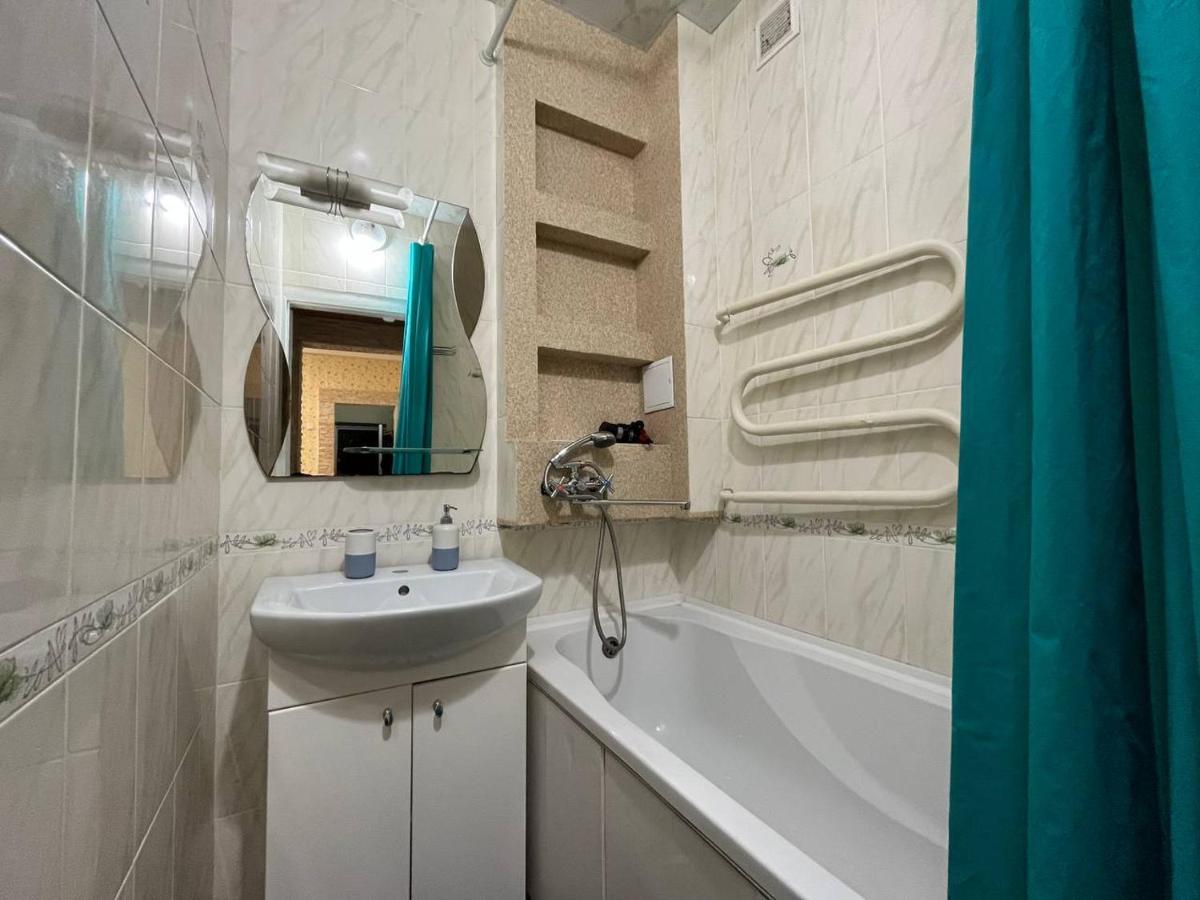 2К Квартира Велика Васильківська 118, Палац Україна Kiev Ngoại thất bức ảnh