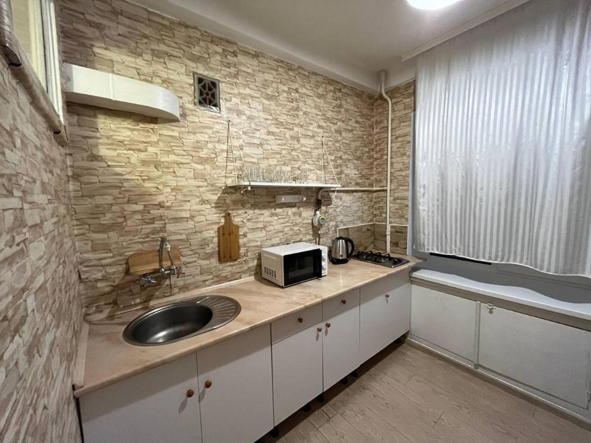 2К Квартира Велика Васильківська 118, Палац Україна Kiev Ngoại thất bức ảnh
